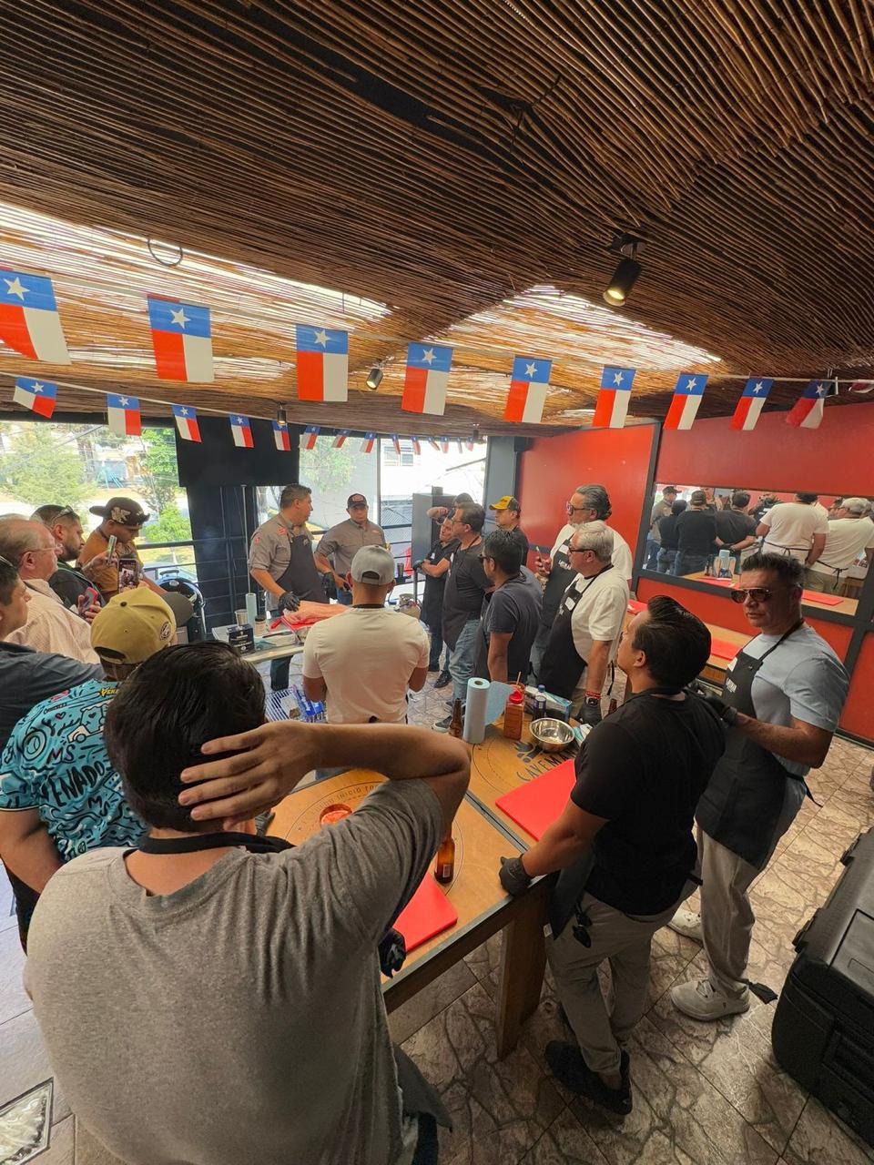 Caveman Chef preparando